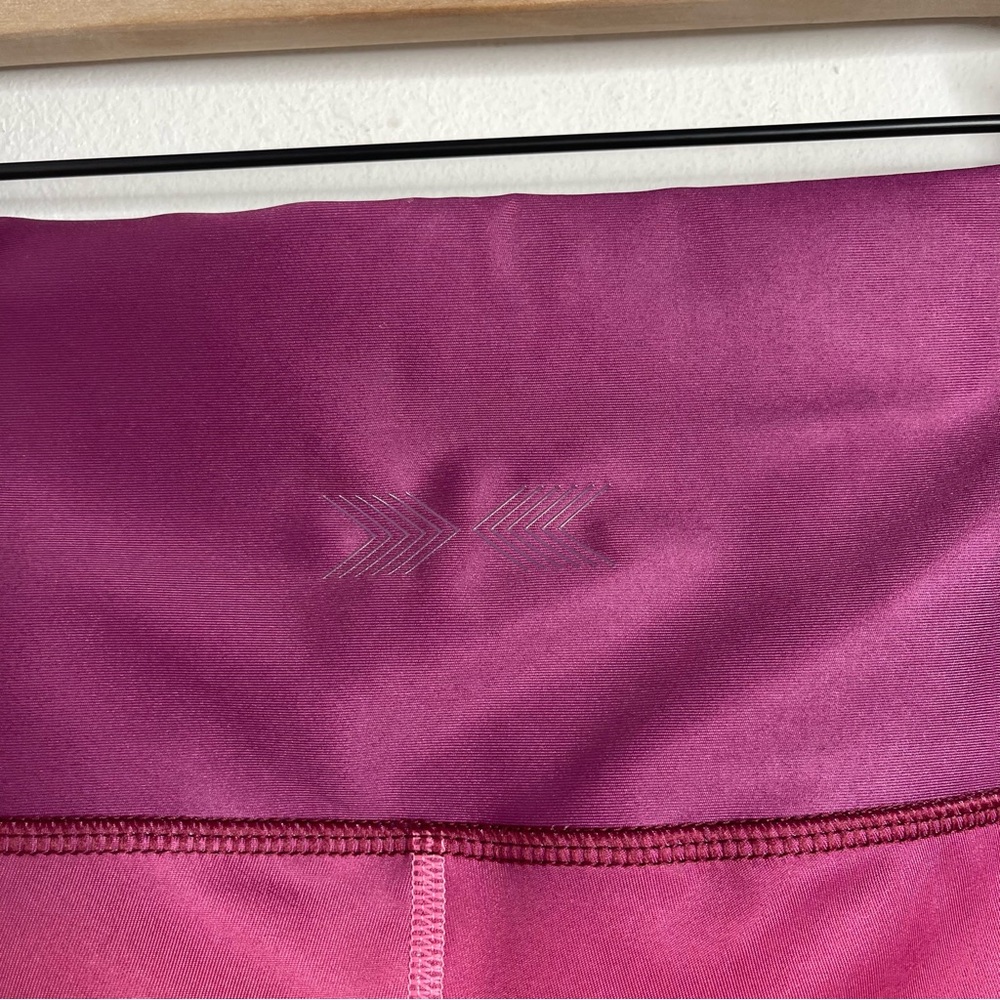 SWEDISH FALL Pink Flex Waist Shorts Berry Flame Size S Workout Gym CrossFit - Picture 14 of 16